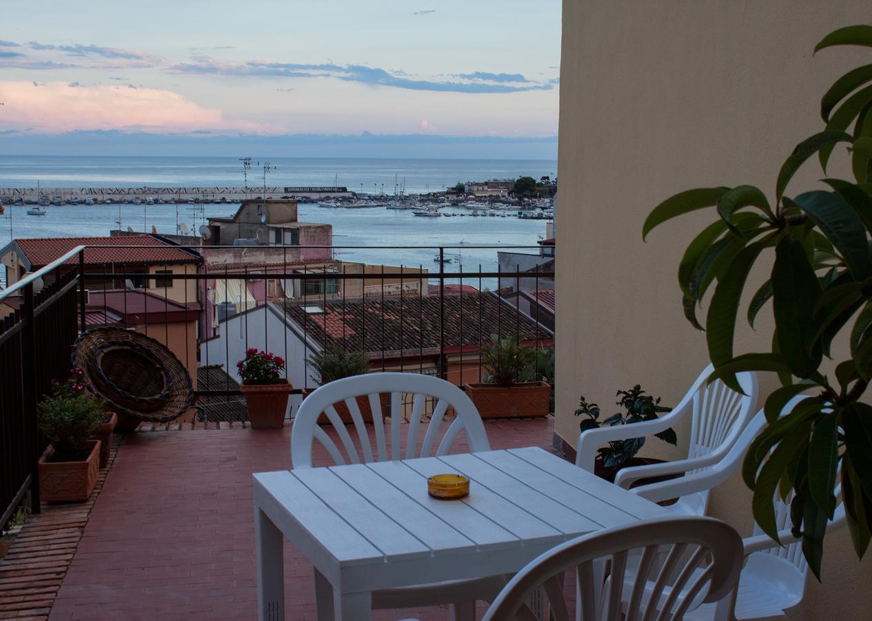 Bed & Breakfast Lighea Giardini Naxos Exteriér fotografie